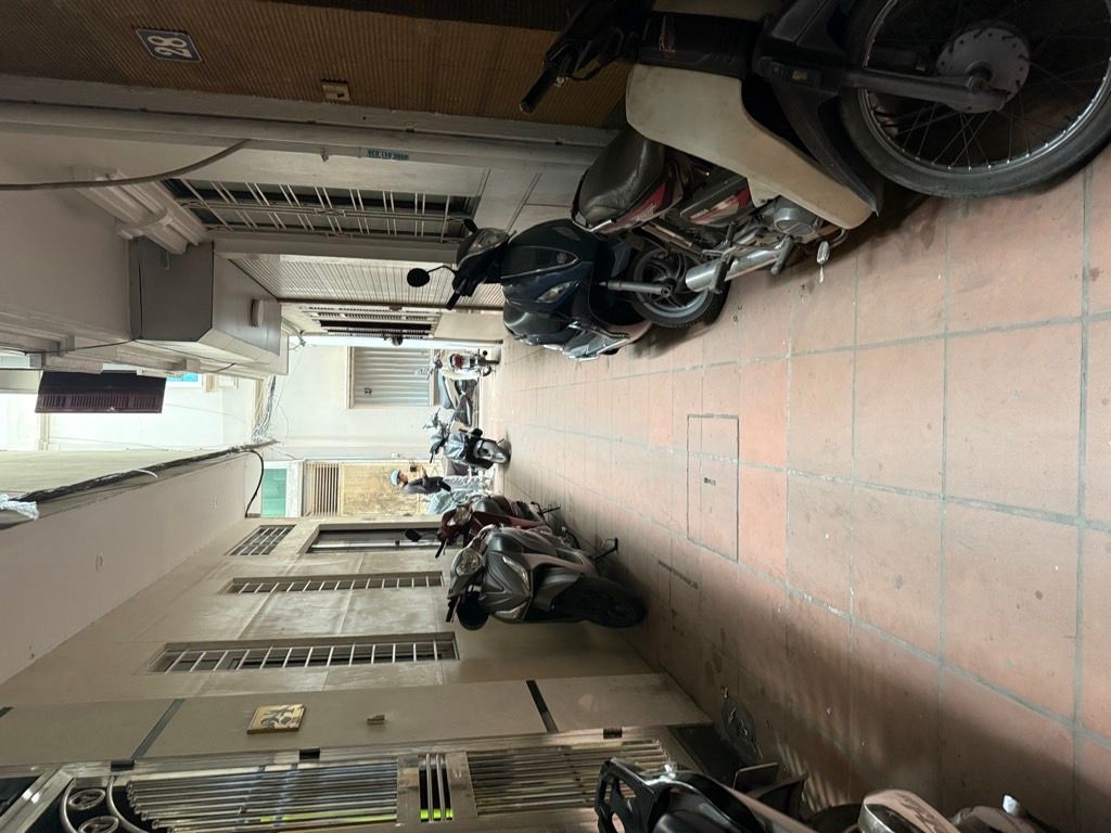 Bán nhà Phạm Ngọc Thạch - diện tích 82.7m2 6 tầng - Gần phố - giá 21,8 tỷ