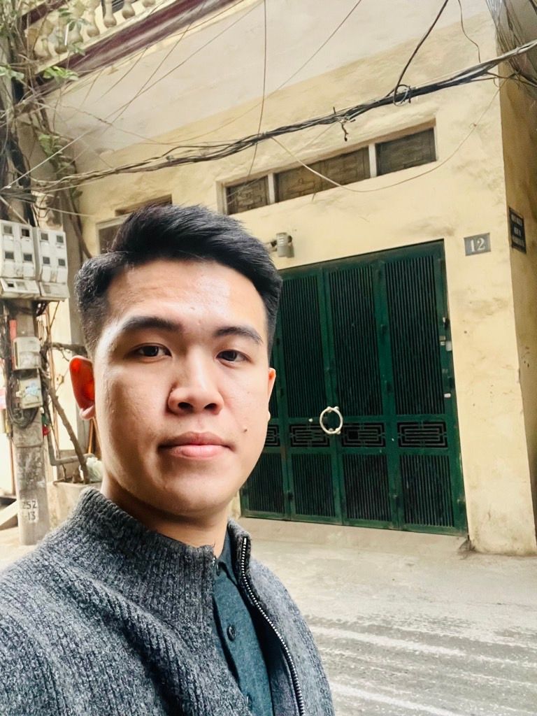 Bán nhà Hoàng Văn Thái - diện tích 40m2 3 tầng - Căn góc 3 mặt ngõ - giá 16 tỷ