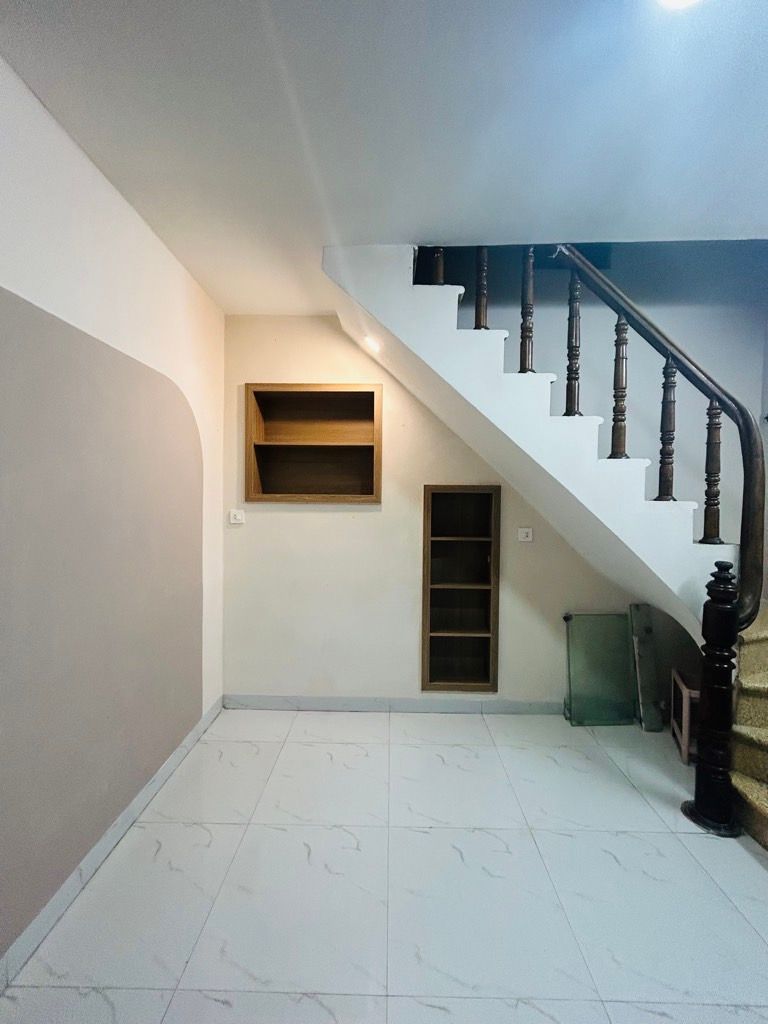 Bán nhà Nguyễn Lương Bằng - diện tích 19m2 4 tầng - Lô góc trung tâm Đống Đa - giá 6,2 tỷ