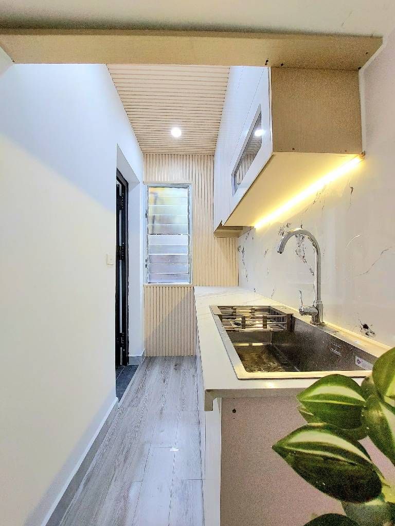 Bán nhà Quỳnh Lôi - diện tích 70m2 3 tầng - Tập thể VIP - giá 3,6 tỷ