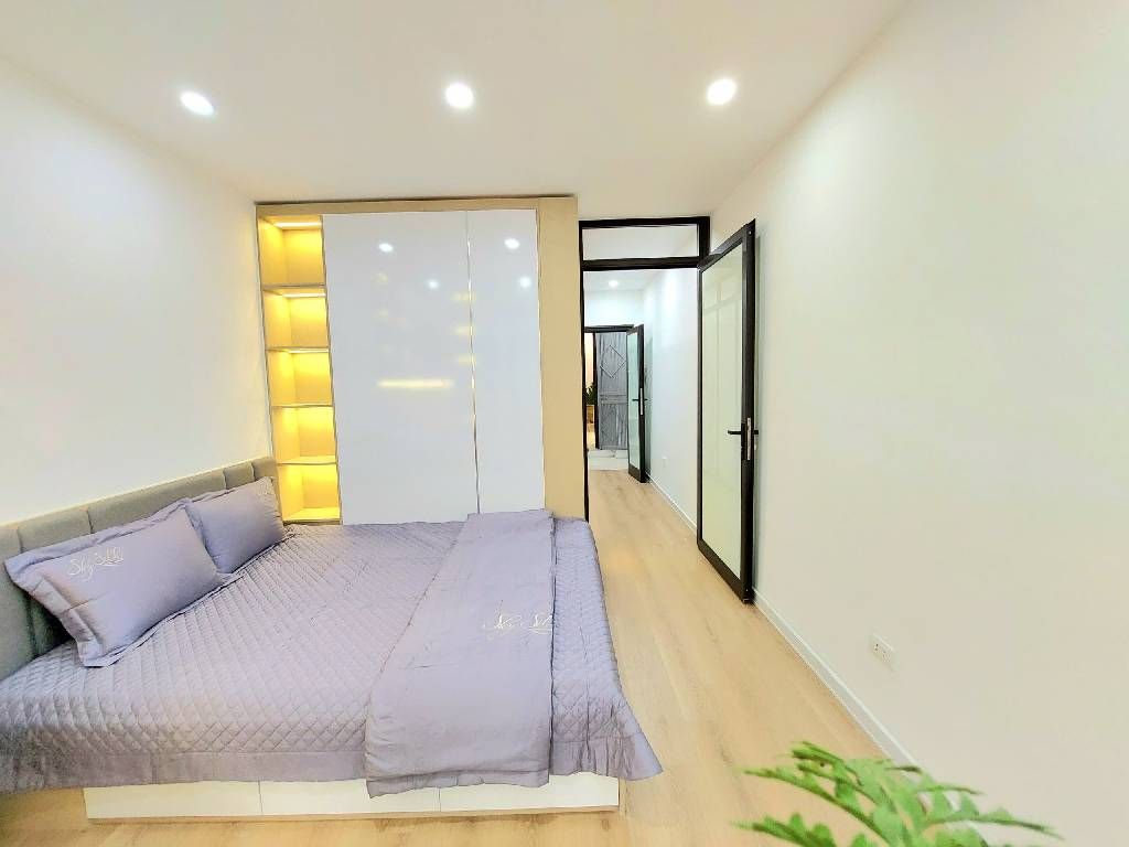 Bán nhà Quỳnh Lôi - diện tích 70m2 3 tầng - Tập thể VIP - giá 3,6 tỷ