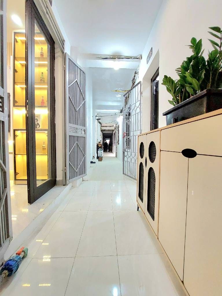 Bán nhà Quỳnh Lôi - diện tích 70m2 3 tầng - Tập thể VIP - giá 3,6 tỷ