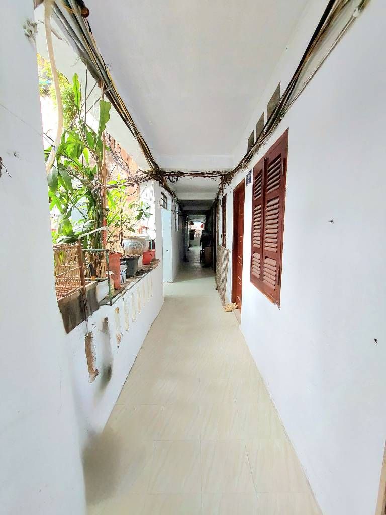 Bán nhà Quỳnh Lôi - diện tích 70m2 3 tầng - Tập thể VIP - giá 3,6 tỷ