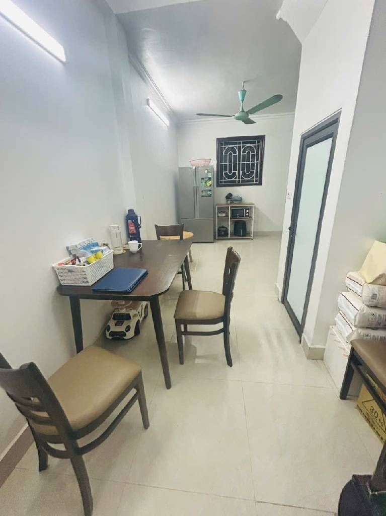 Bán nhà Chợ Khâm Thiên - diện tích 35,5m2 4 tầng - Lô góc, 3 mặt thoáng - giá 12,3 tỷ