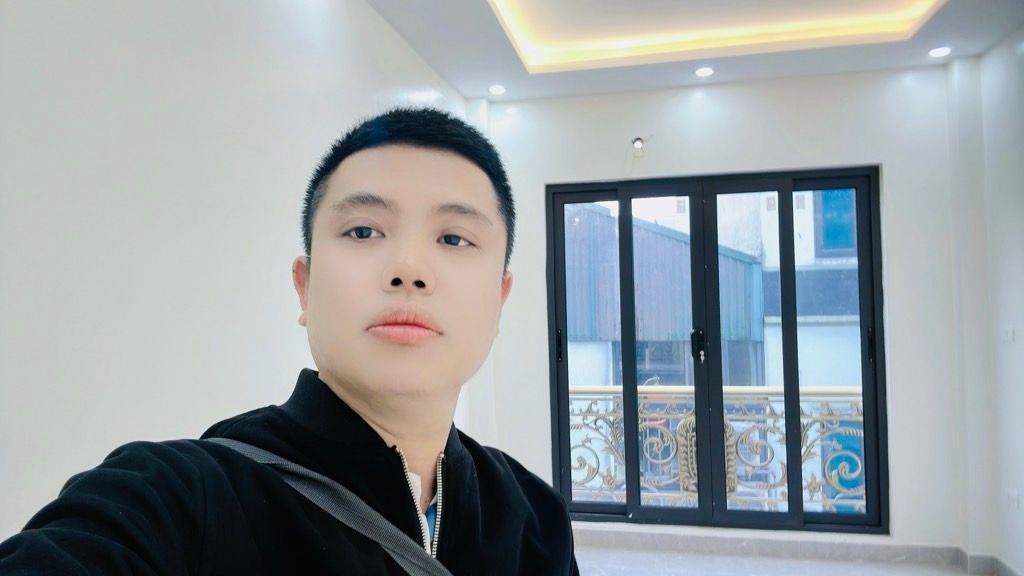 Bán nhà Yên Duyên - diện tích 39m2 5 tầng - Mặt phố, thang máy - giá 14,5 tỷ