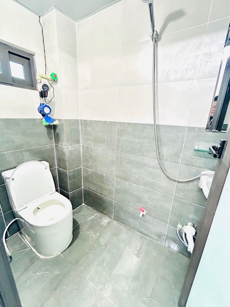 Bán nhà Nguyễn Khoái - diện tích 67.1m2 6 tầng - Lô góc - giá 10,5 tỷ