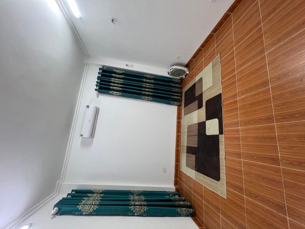 Bán nhà Tân Mai - diện tích 18m2 3 tầng - ô tô cách 3 nhà - giá 2,75 tỷ