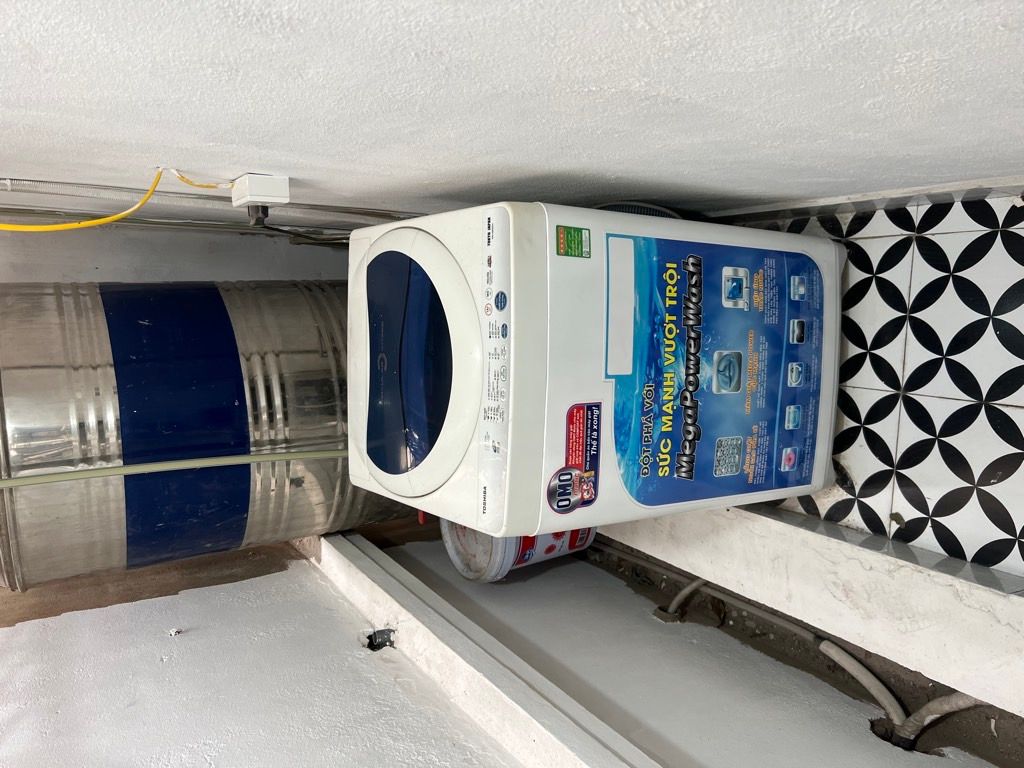 Bán nhà Tân Mai - diện tích 18m2 3 tầng - ô tô cách 3 nhà - giá 2,75 tỷ