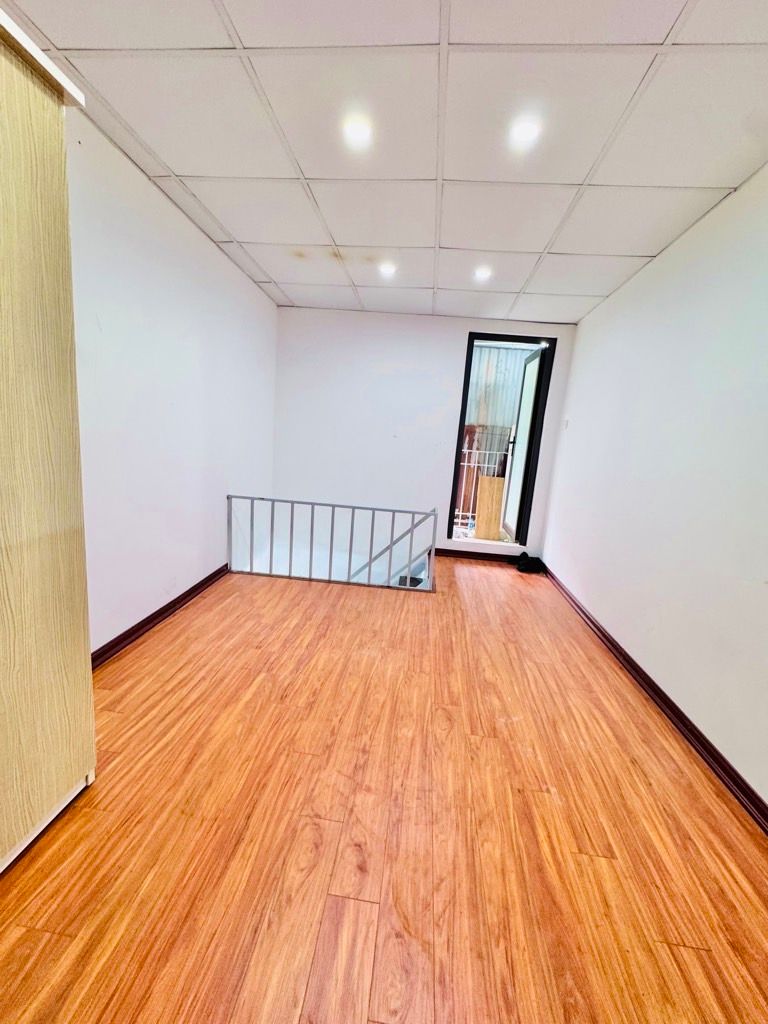 Bán nhà Tân Khai - diện tích 15m2 2 tầng - mặt ngõ ba gác - giá 1,25 tỷ