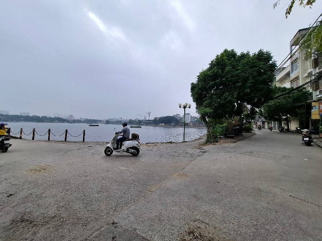 Bán nhà Khương Trung - diện tích 36.5m2 4 tầng - Ô chờ thang máy - giá 10,3 tỷ