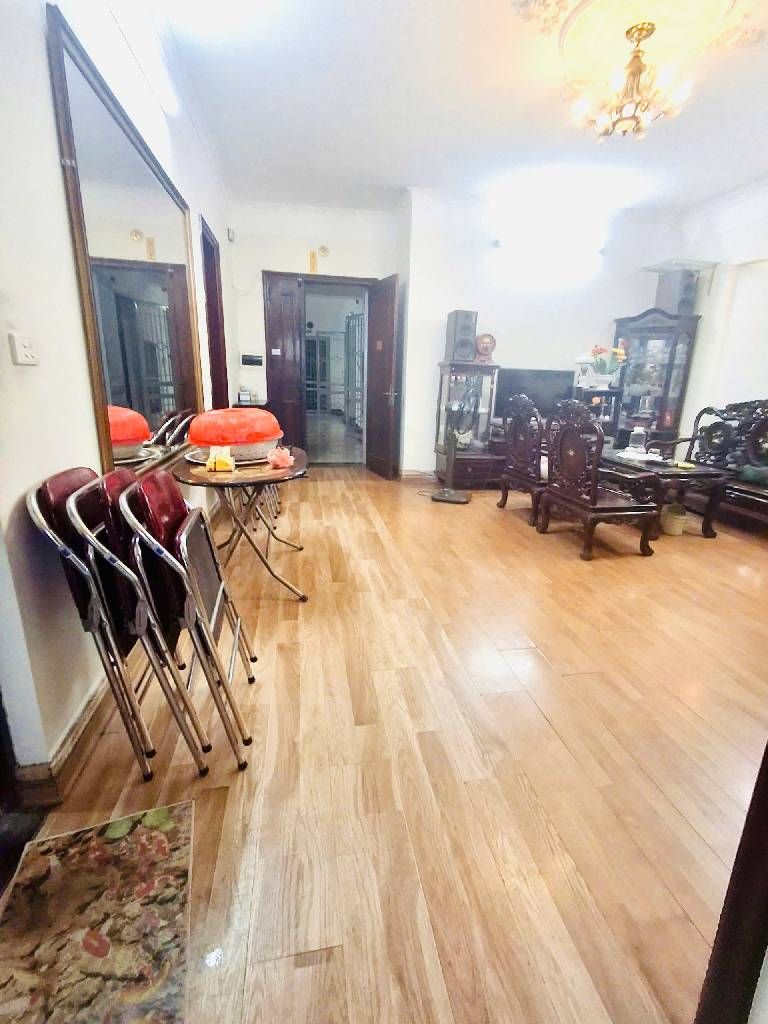 Bán nhà KĐT Pháp Vân - diện tích 91m2 9 tầng - Sổ đỏ chính chủ - giá 6,3 tỷ