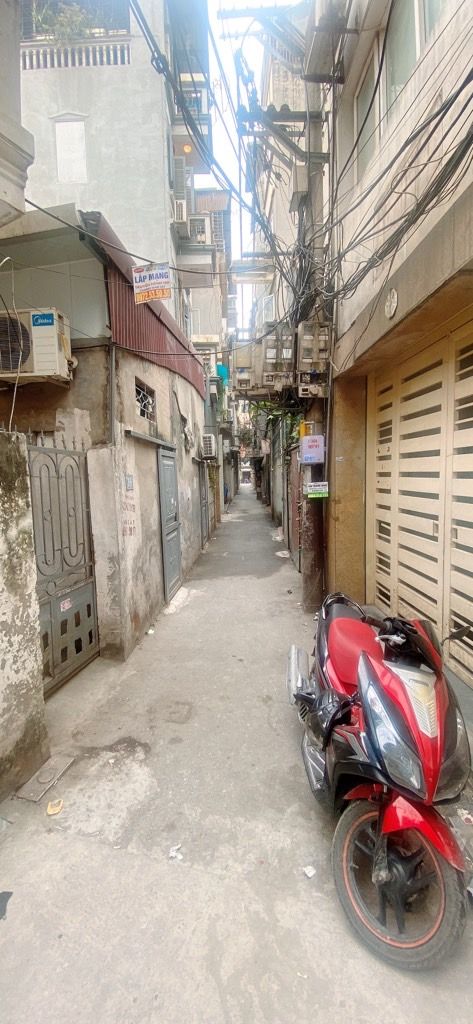 Bán nhà Định Công - diện tích 13m2 3 tầng - lô góc - giá 1,55 tỷ