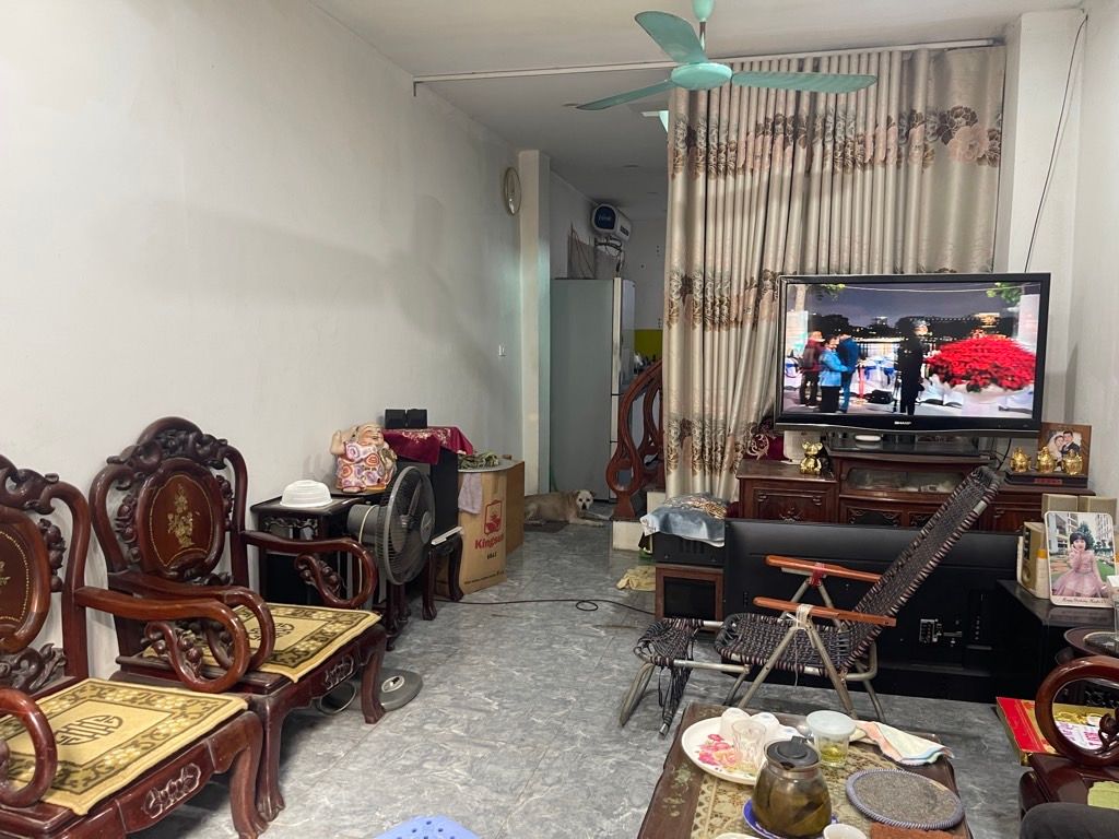 Bán nhà Định Công - diện tích 34m2 4 tầng - Lô góc, ô tô tránh - giá 3,5 tỷ