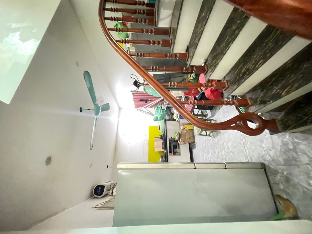 Bán nhà Định Công - diện tích 34m2 4 tầng - Lô góc, ô tô tránh - giá 3,5 tỷ