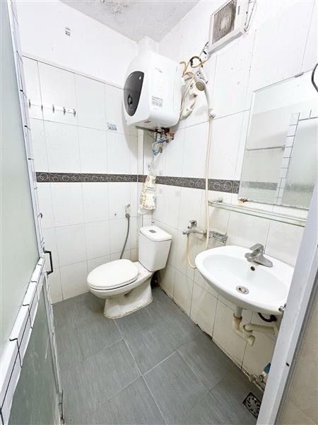 Bán nhà Lĩnh Nam - diện tích 22m2 3 tầng - Nhà đẹp hiếm có - giá 1,7 tỷ