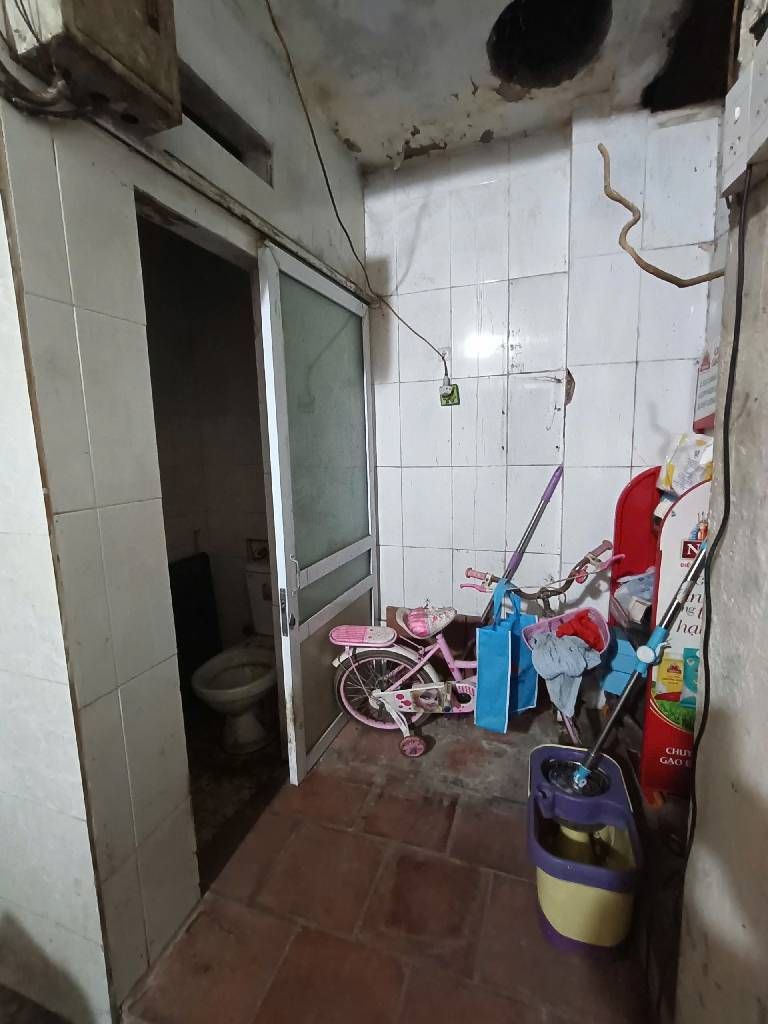 Bán nhà Bạch Mai - diện tích 30,2m2 4 tầng - Nhà xác định bán đất tặng nhà - giá 7,5 tỷ