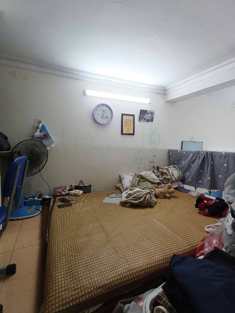 Bán nhà Bạch Mai - diện tích 30,2m2 4 tầng - Nhà xác định bán đất tặng nhà - giá 7,5 tỷ