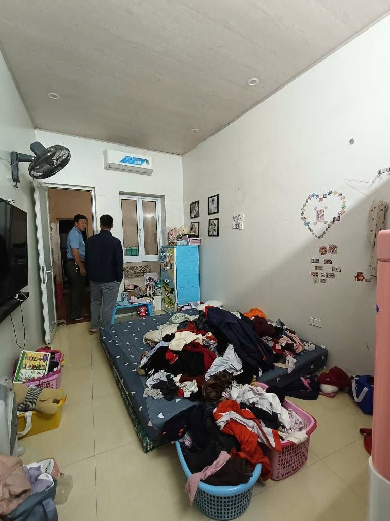 Bán nhà Bạch Mai - diện tích 30,2m2 4 tầng - Nhà xác định bán đất tặng nhà - giá 7,5 tỷ