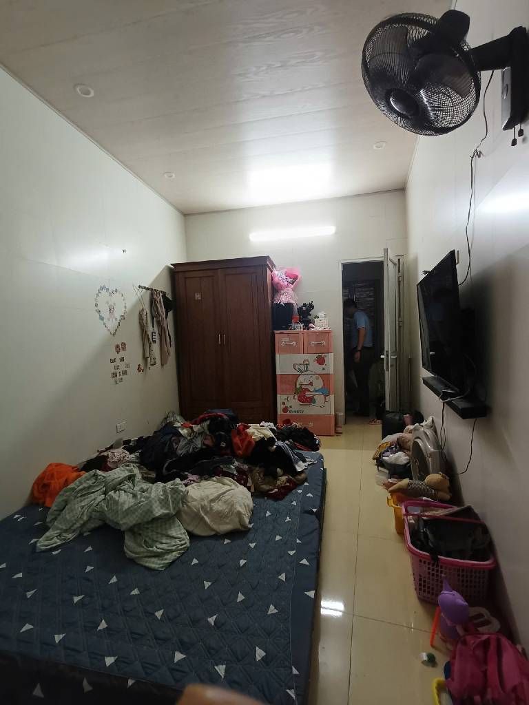 Bán nhà Bạch Mai - diện tích 30,2m2 4 tầng - Nhà xác định bán đất tặng nhà - giá 7,5 tỷ