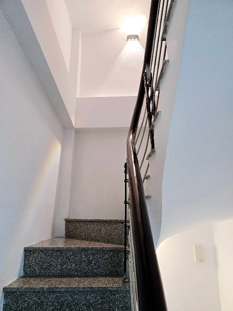 Bán nhà Kim Ngưu - diện tích 18,5m2 5 tầng - Nhà đẹp long lanh - giá 4,95 tỷ