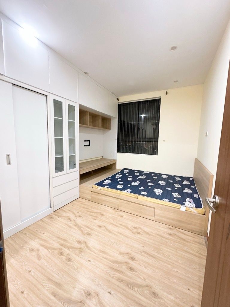 Bán nhà Hồng Hà - diện tích 77.2m2 1 tầng - Căn hộ đẹp lô góc - giá 5,86 tỷ