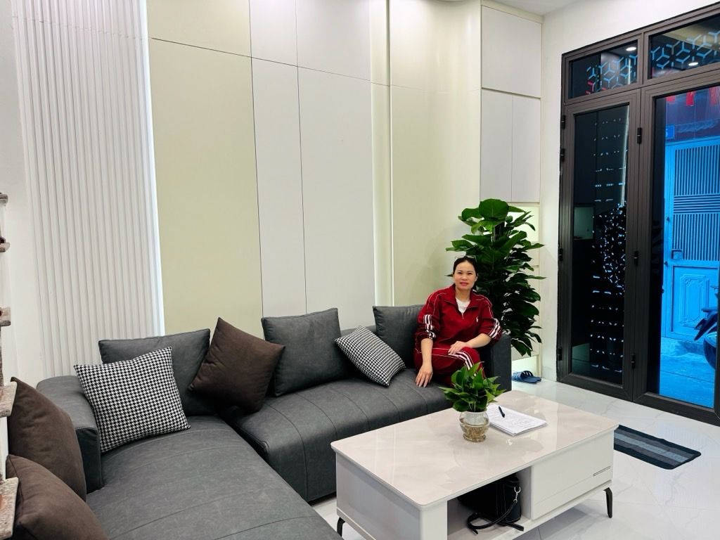 Bán nhà Hoàng Mai - diện tích 31m2 5 tầng - Nhà đẹp, ngõ thông - giá 8,4 tỷ