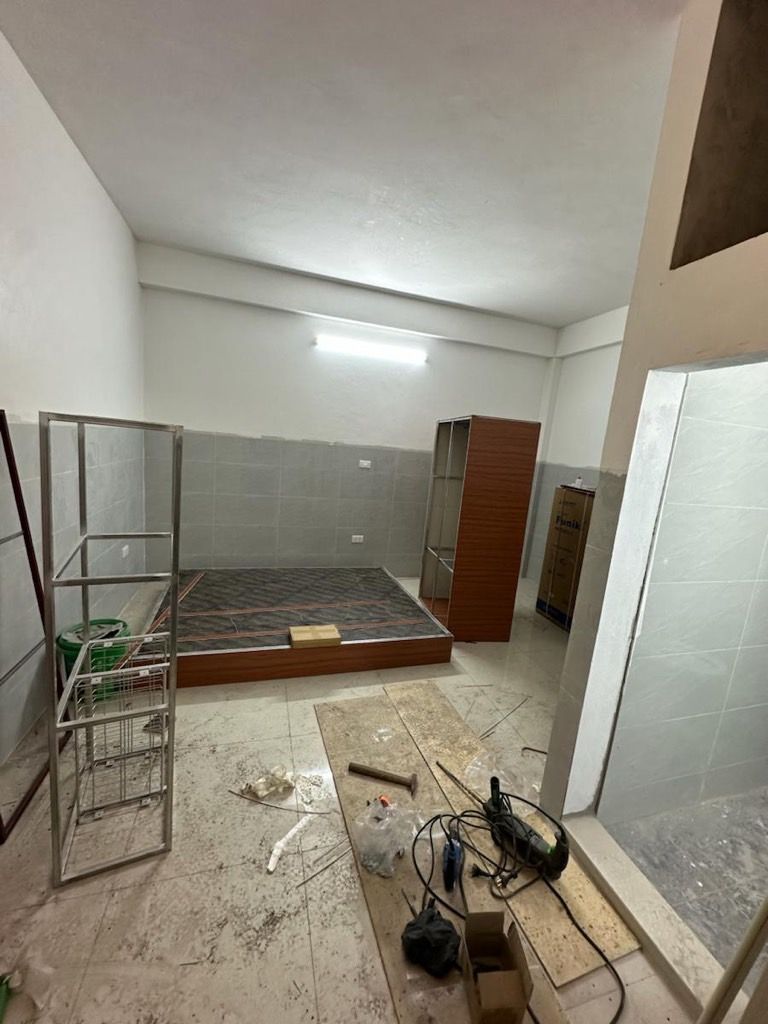 Bán nhà Nguyễn Khoái - diện tích 39m2 5 tầng - Ô TÔ VÀO NHÀ - giá 9 tỷ