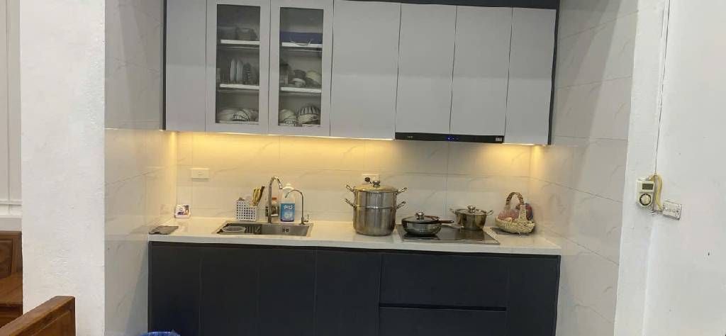 Bán nhà Giải phóng - diện tích 120m2 2 tầng - Mặt ngõ thông - giá 3,4 tỷ