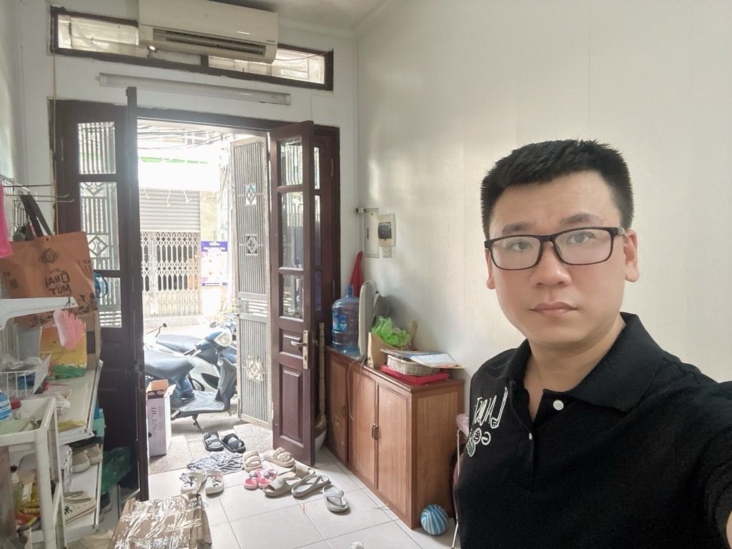 Bán nhà Lương Yên - diện tích 36m2 3 tầng - Nhà cũ 3 tầng thiết kế lệch tầng công năng 03 ngủ - giá 14,5 tỷ