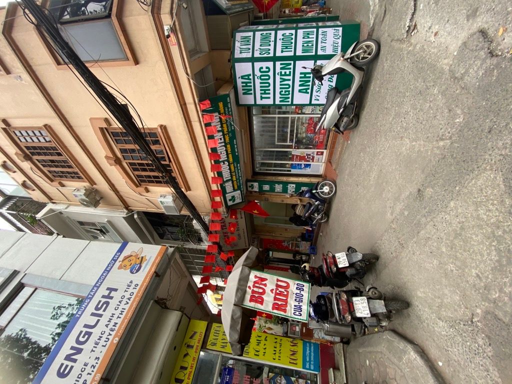 Bán nhà Cẩm Văn - diện tích 54,3m2 2 tầng - ô tô đỗ cửa - giá 14 tỷ