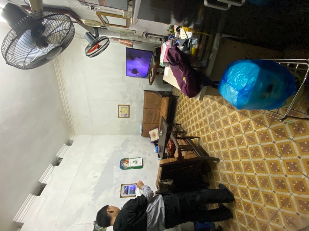 Bán nhà Cẩm Văn - diện tích 54,3m2 2 tầng - ô tô đỗ cửa - giá 14 tỷ