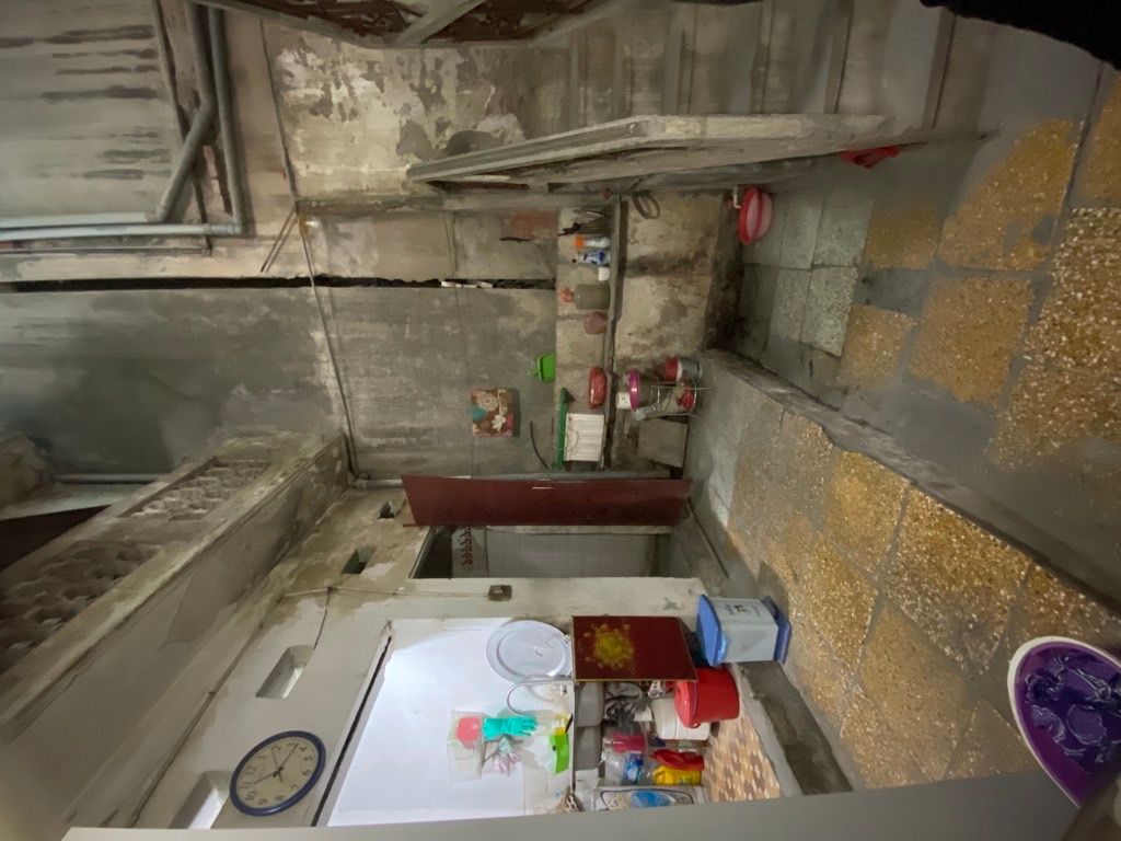 Bán nhà Cẩm Văn - diện tích 54,3m2 2 tầng - ô tô đỗ cửa - giá 14 tỷ