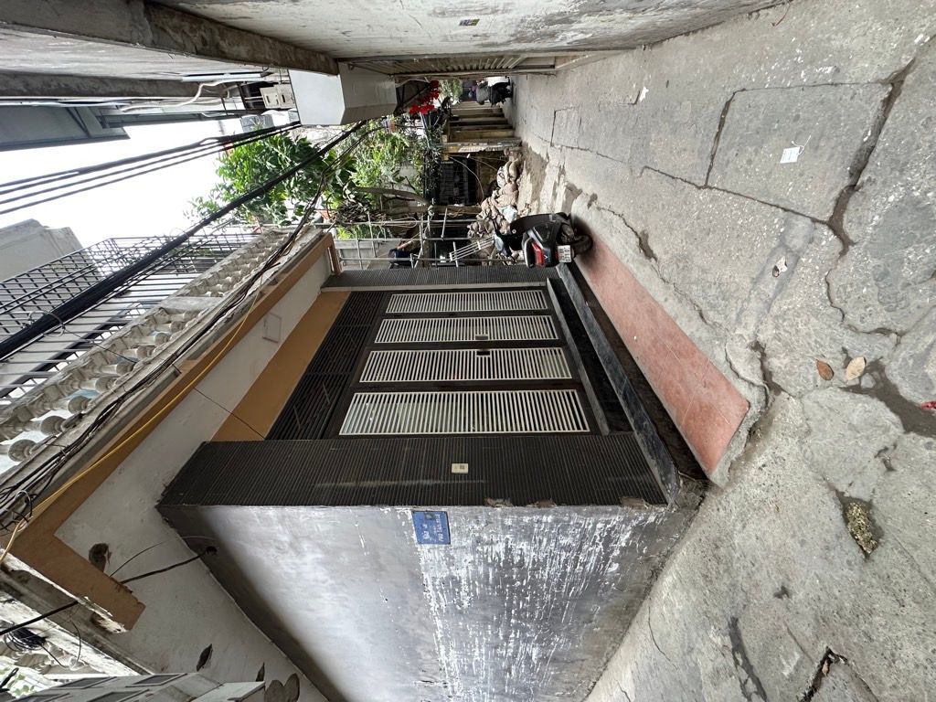 Bán nhà Tân Mai - diện tích 60m2 3 tầng - CỰC HIẾM - giá 13,5 tỷ