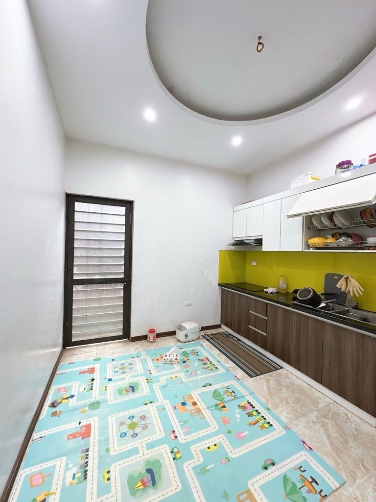 Bán nhà Tân Mai - diện tích 60m2 3 tầng - CỰC HIẾM - giá 13,5 tỷ