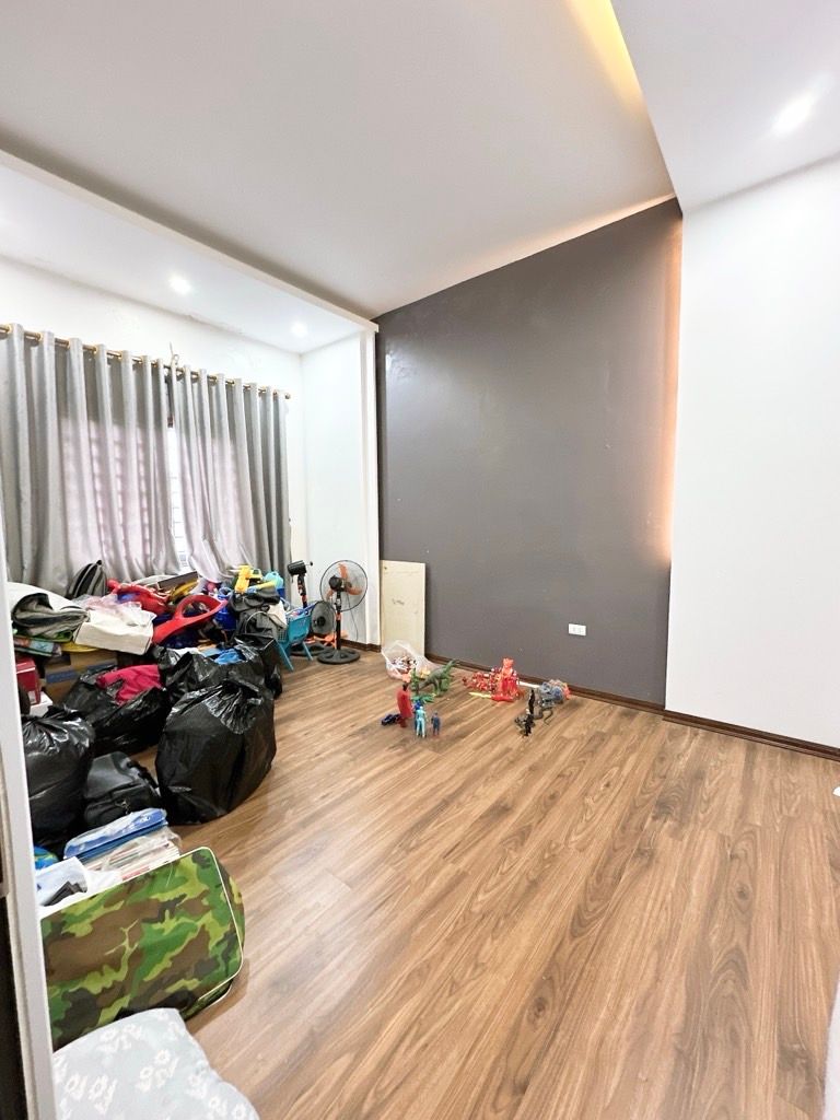 Bán nhà Tân Mai - diện tích 60m2 3 tầng - CỰC HIẾM - giá 13,5 tỷ