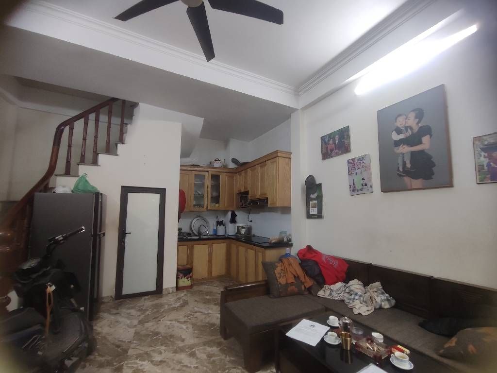 Bán nhà Thổ Quan - diện tích 32m2 5 tầng - Ngõ thông kinh doanh - giá 8,2 tỷ