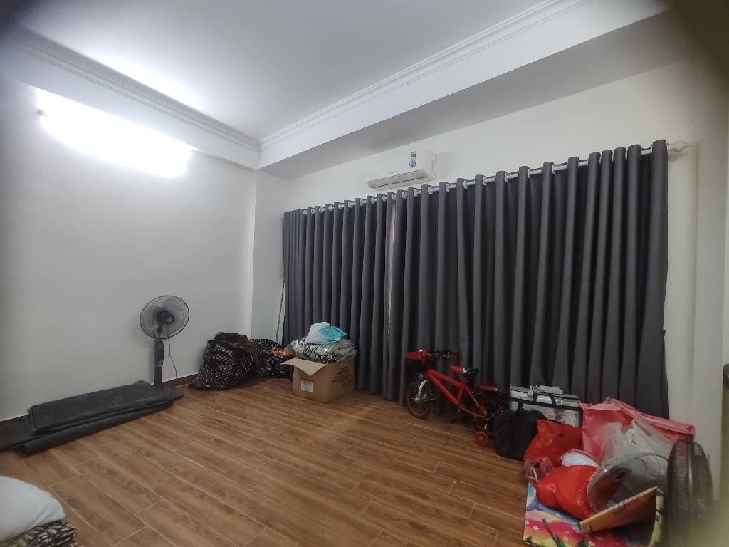 Bán nhà Thổ Quan - diện tích 32m2 5 tầng - Ngõ thông kinh doanh - giá 8,2 tỷ