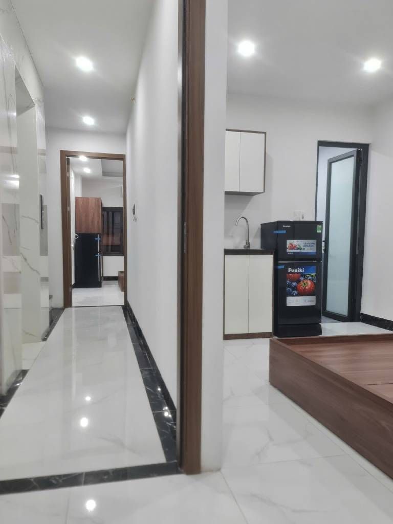 Bán nhà Bạch Mai - diện tích 70m2 6 tầng - Ngõ thông kinh doanh - giá 24,5 tỷ