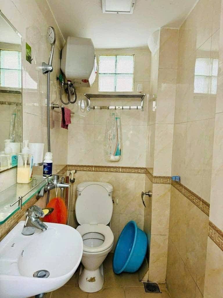 Bán nhà Trương Định - diện tích 28.5m2 5 tầng - Gần 3 trường đại học - giá 7,3 tỷ