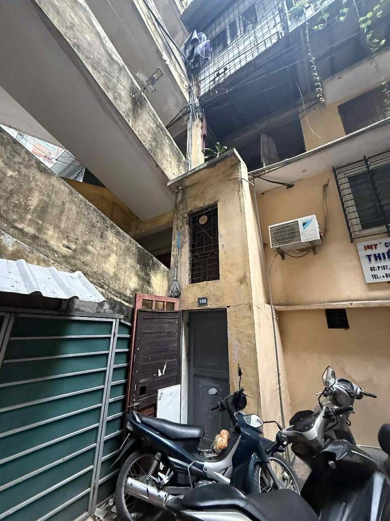 Bán nhà Nguyễn Trãi - diện tích 91.9m2 2 tầng - Mặt phố kinh doanh sầm uất - giá 16,9 tỷ