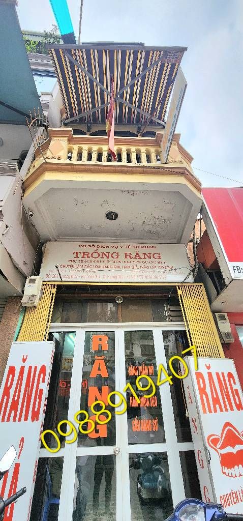 Bán nhà Trương Định - diện tích 28m2 4 tầng - Mặt phố lớn, kinh doanh sầm uất - giá 14 tỷ