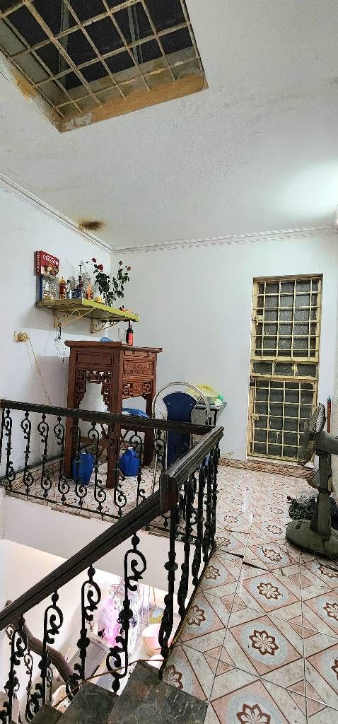 Bán nhà Trương Định - diện tích 28m2 4 tầng - Mặt phố lớn, kinh doanh sầm uất - giá 14 tỷ