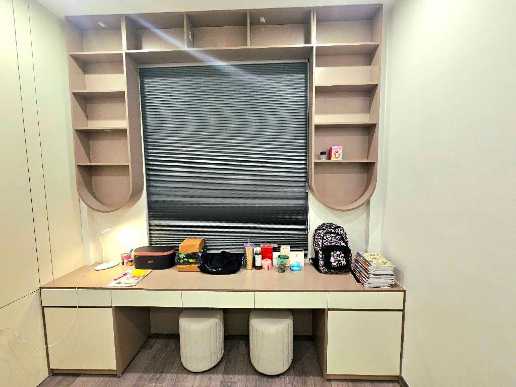 Bán nhà Hoàng Văn Thái - diện tích 40.2m2 4 tầng - Ô TÔ 7 CHỖ VÀO NHÀ - giá 14,8 tỷ