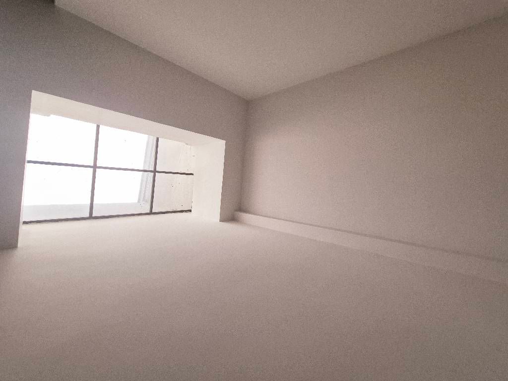 Bán nhà Võ Thị Sáu - diện tích 33m2 3 tầng - Ngõ thông, gần hồ - giá 7,95 tỷ