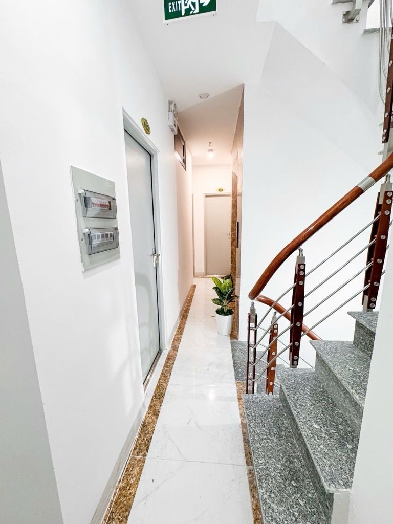 Bán nhà Bùi Xương Trạch - diện tích 77.4m2 6 tầng - Thang máy, dòng tiền 1.2 tỷ/năm - giá 23,9 tỷ