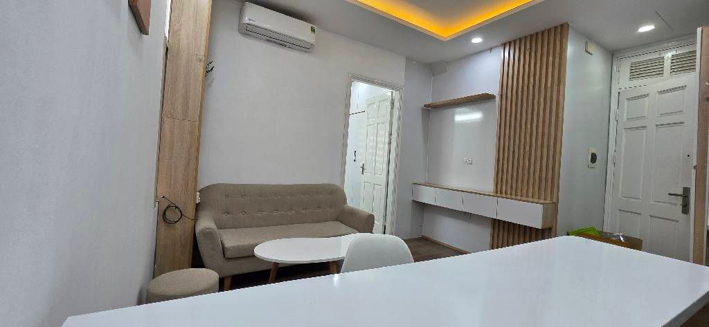 Bán nhà Nguyễn Trãi - diện tích 36m2 9 tầng - Cực hiếm - giá 1,8 tỷ