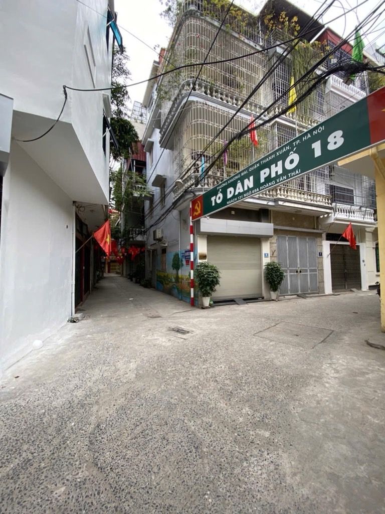 Bán nhà Hoàng Văn Thái - diện tích 20m2 4 tầng - Căn góc 2 mặt ngõ ô tô đỗ - giá 9,9 tỷ