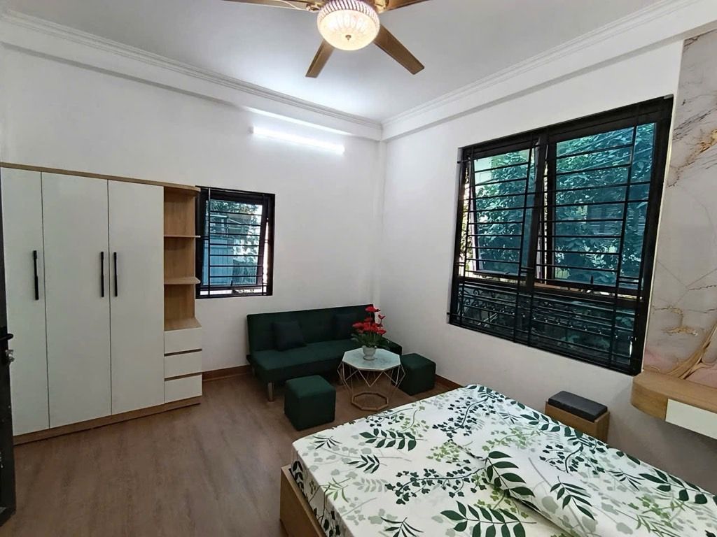 Bán nhà Nguyễn chính - diện tích 23m2 5 tầng - gần ô tô - giá 5,8 tỷ