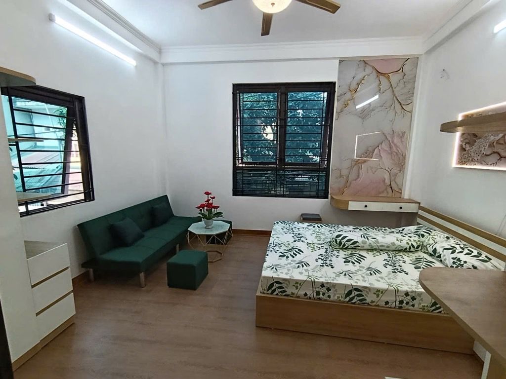 Bán nhà Nguyễn chính - diện tích 23m2 5 tầng - gần ô tô - giá 5,8 tỷ