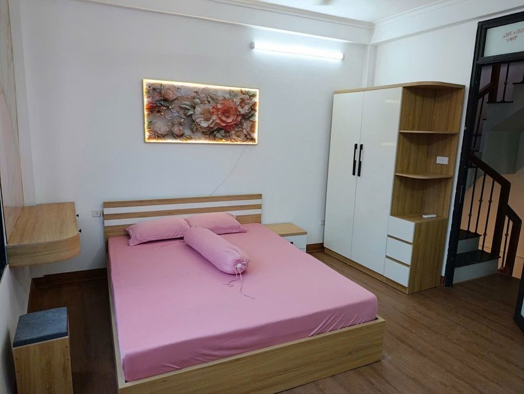 Bán nhà Nguyễn chính - diện tích 23m2 5 tầng - gần ô tô - giá 5,8 tỷ